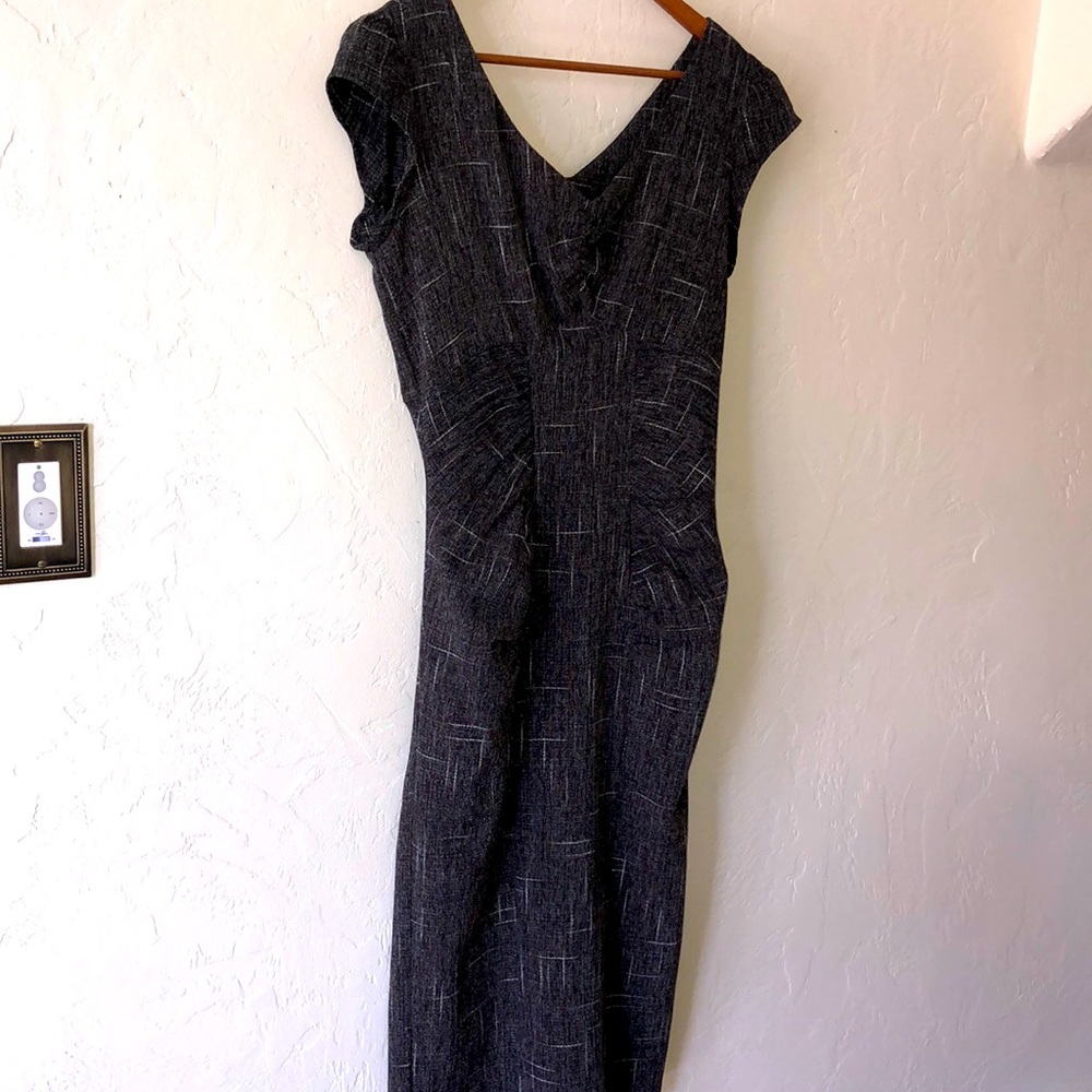 Fitted black and white dress
